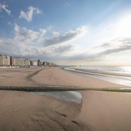 Apartment Skyview With Parking By Interhome Blankenberge Exteriör bild